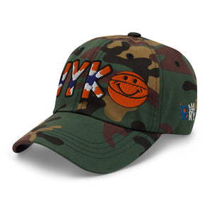 new york knicks camo hat right view