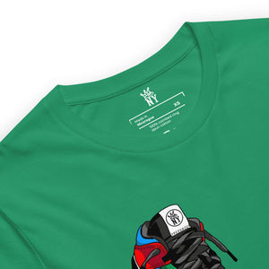 Detailed view Rebel Sneaker graphic T-shirt featuring an original sneaker-inspired design